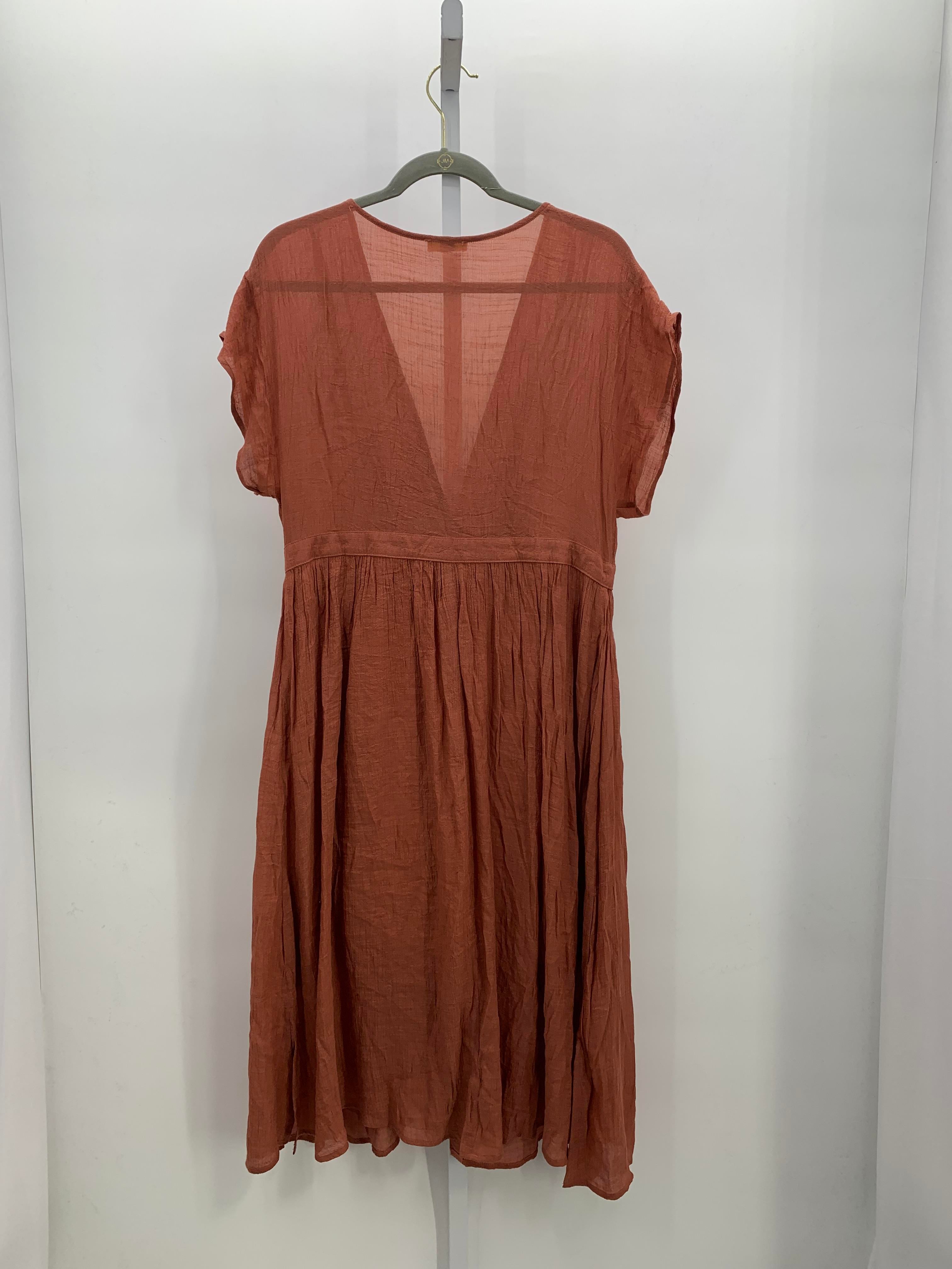 Size Large Misses Short Sleeve Dress