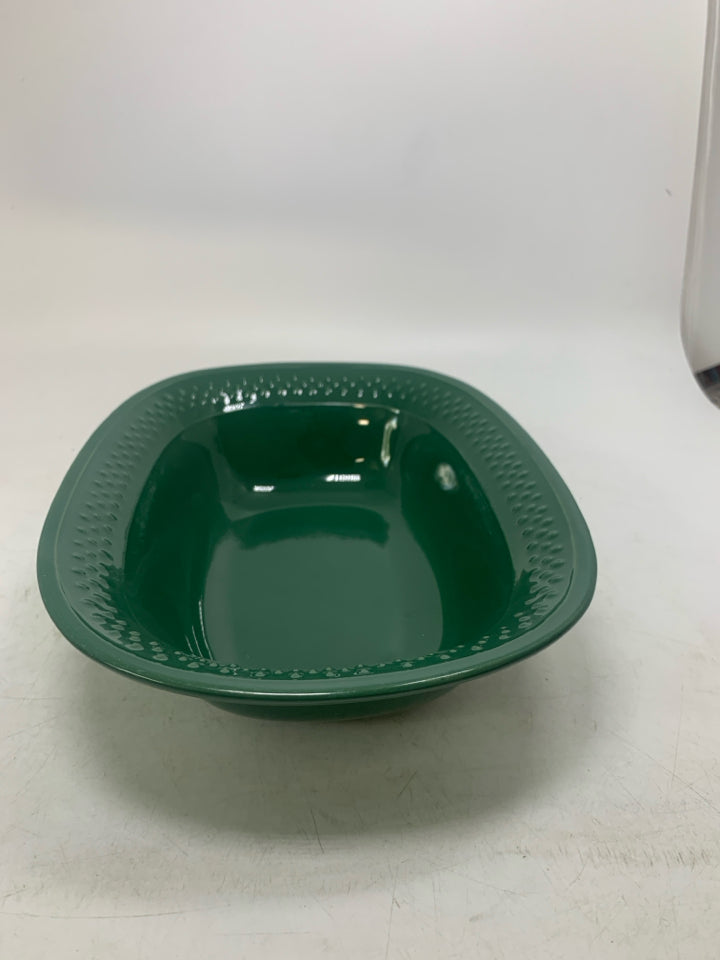 GENEVIEVE BOWL W/ BEADED EDGE.