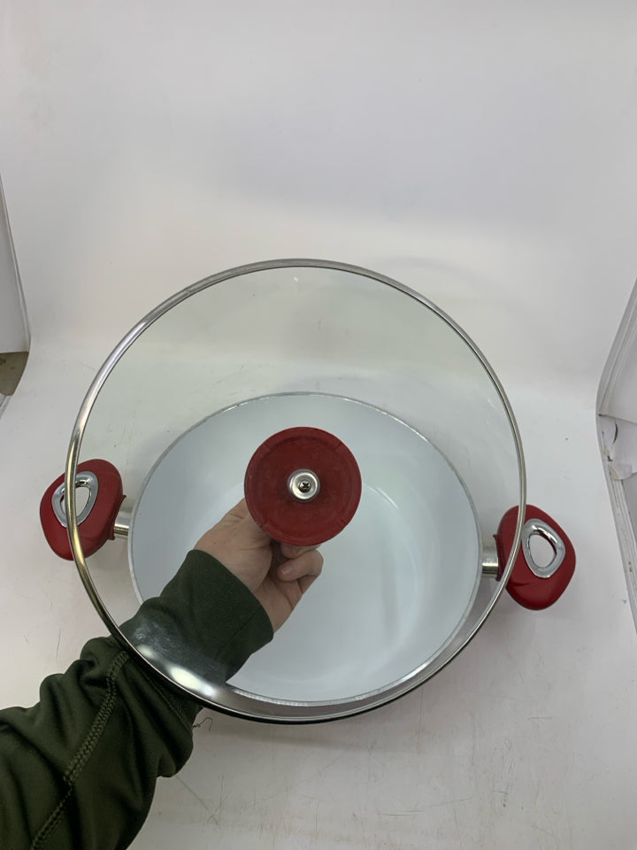 RED STOCK POT AETERNUM W/ LID.