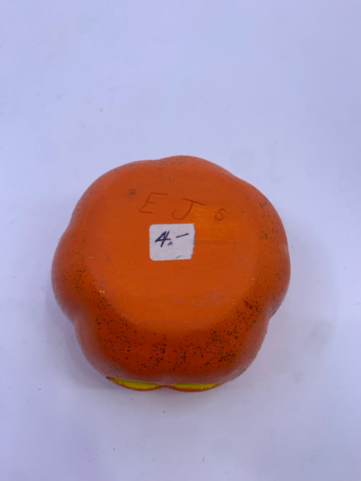 JACK O LANTERN TEA LIGHT HOLDER.