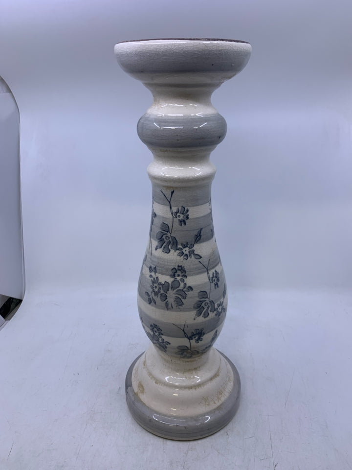 LARGE CERAMIC WHITE/GREY CRACKLE W/ FLOWERS PILLAR CANDLE HOLDER.