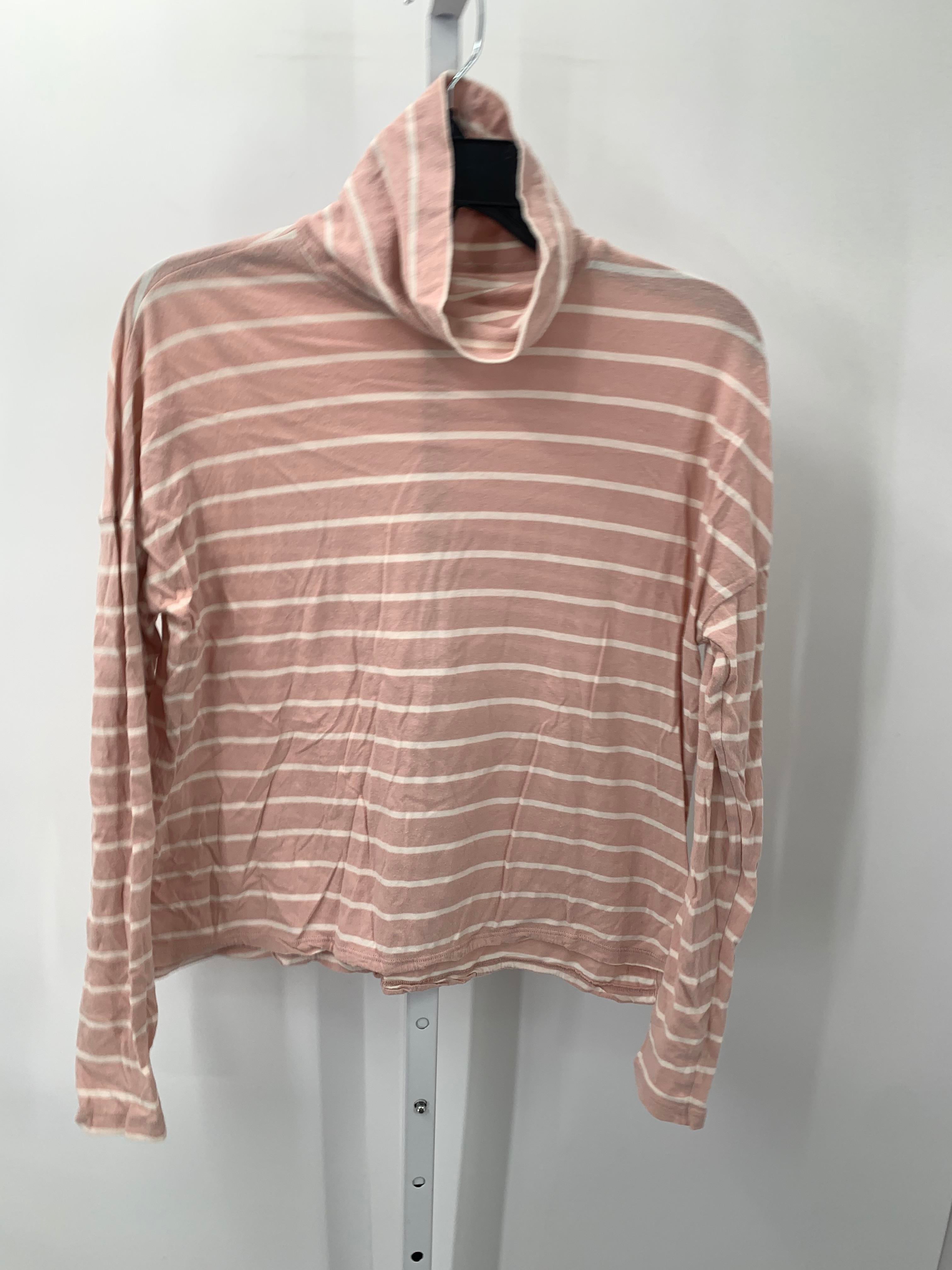 Abercrombie Size Medium Juniors Long Sleeve Shirt
