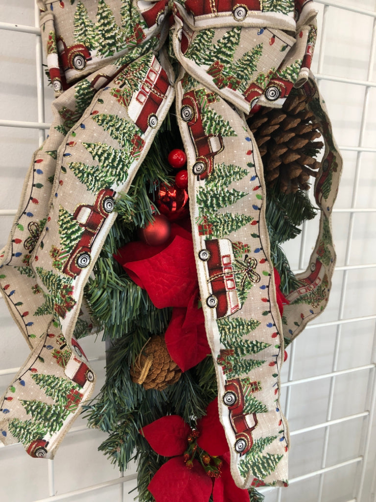 NEW DECORATED HOLIDAY SWAG.