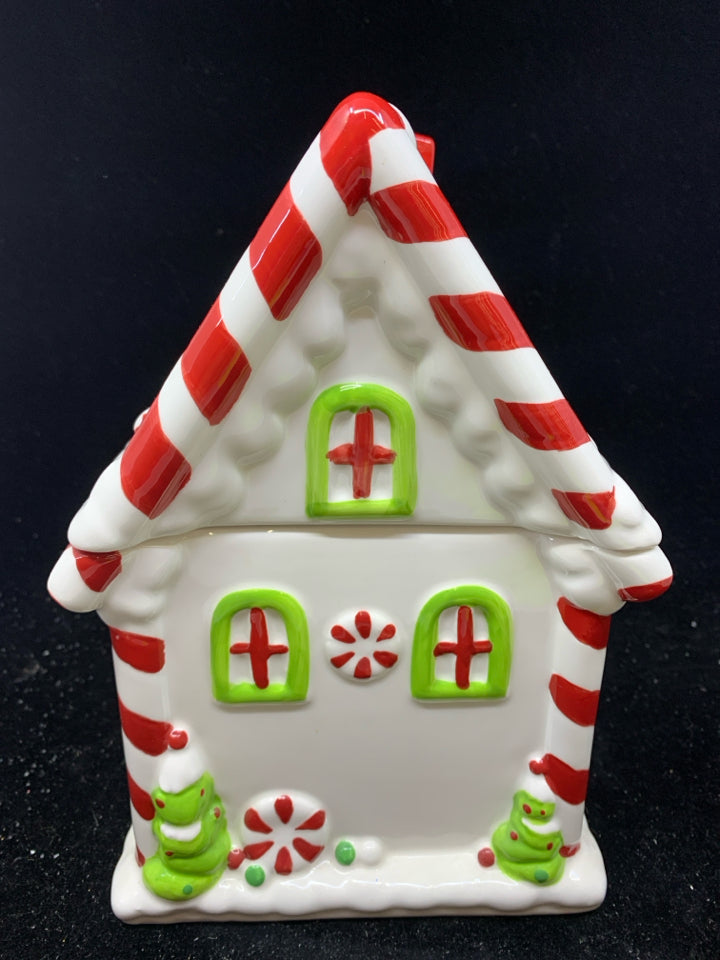 WHITE GINGERBREAD HOUSE COOKIE JAR.