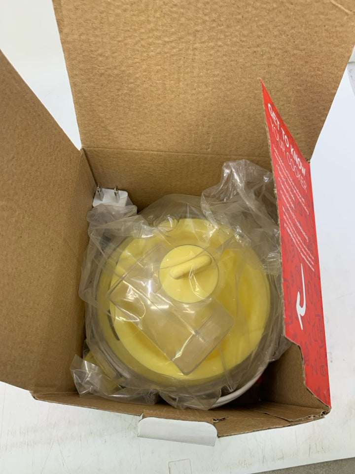 NIB RAPID EGG COOKER.