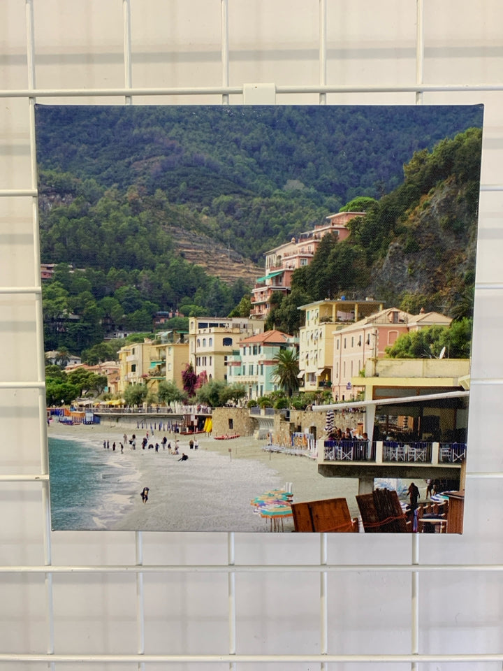 ITALY BEACH CANVAS PRINT.