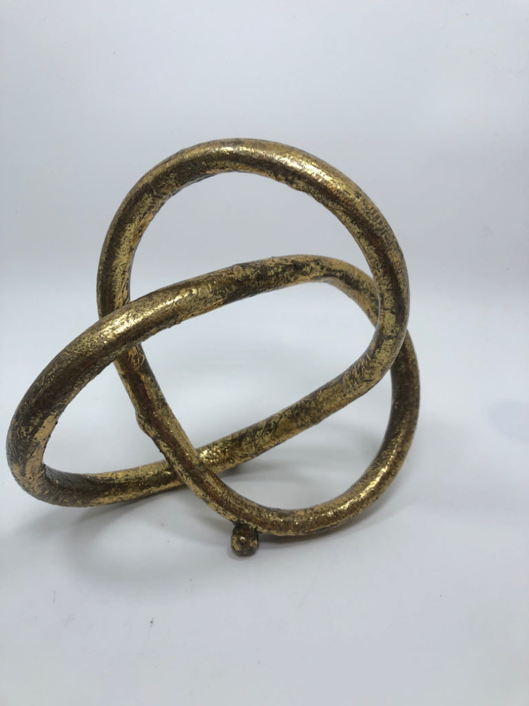 DISTRESSED GOLD TWIST.