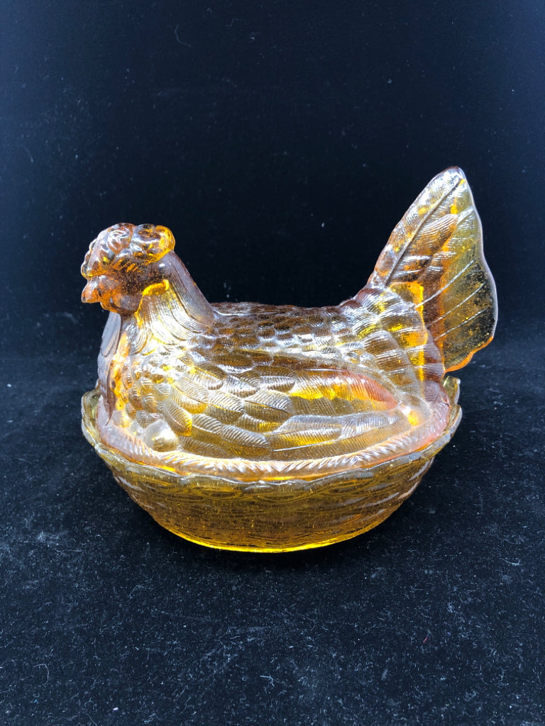 VTG AMBER GLASS ROOSTER IN BASKET CANDY DISH.