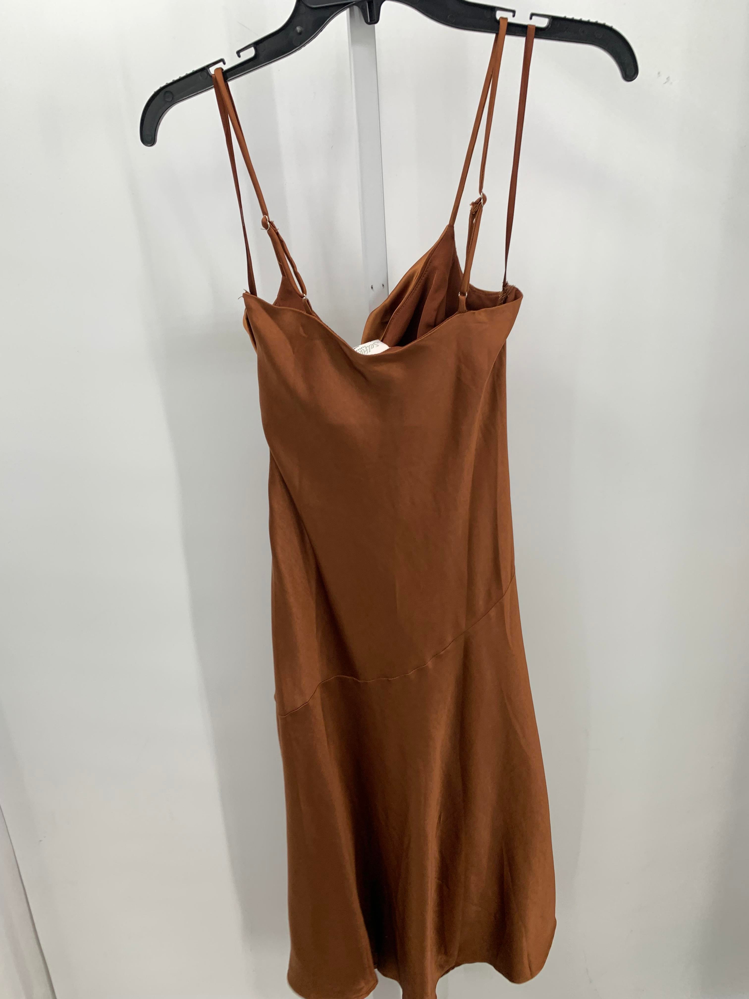 Size X Small Juniors Sleeveless Dress