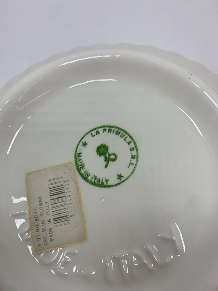 VTG HAND PAINTED BLUE & GREEN FLOWER CERAMIC BOWL.