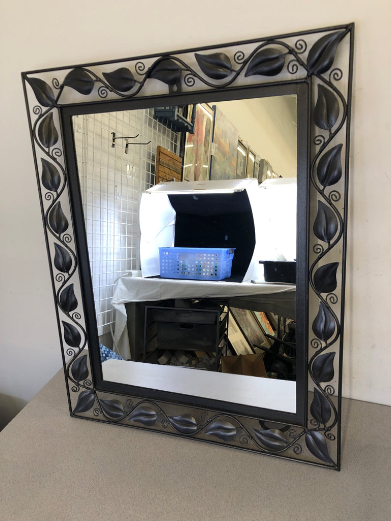 HEAVY METAL LEAF DETAIL EDGE MIRROR.