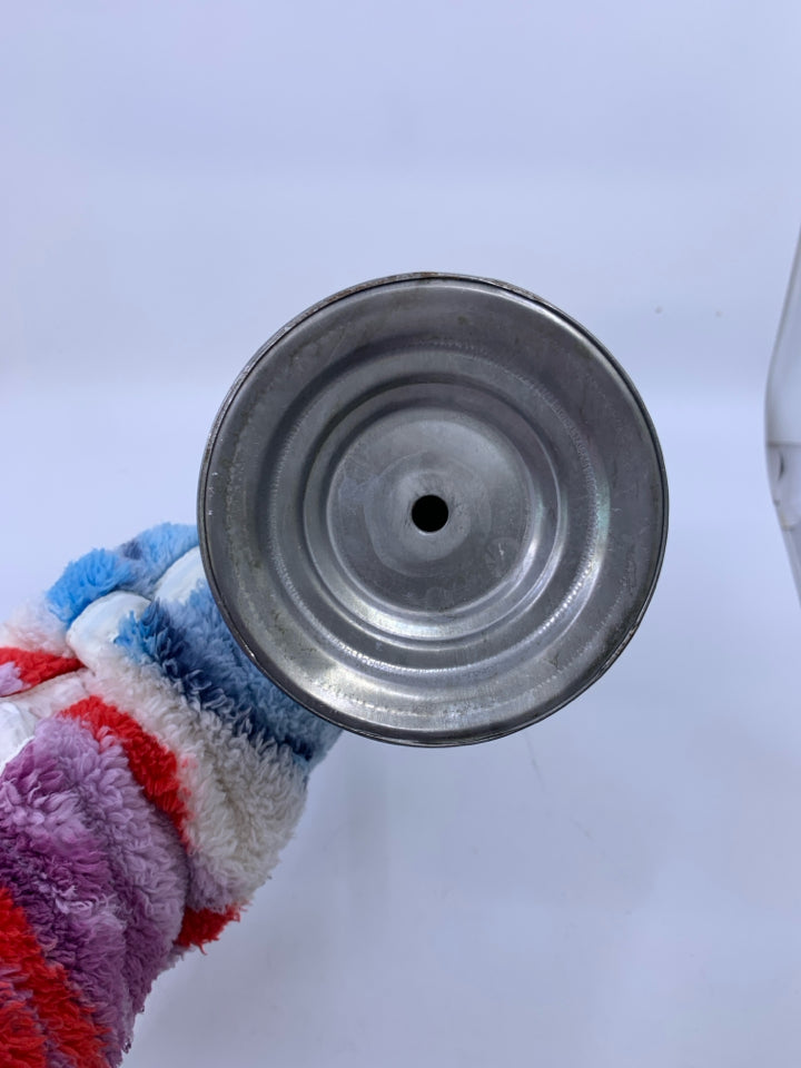 PRIM METAL CANDLE HOLDER + TAPER.