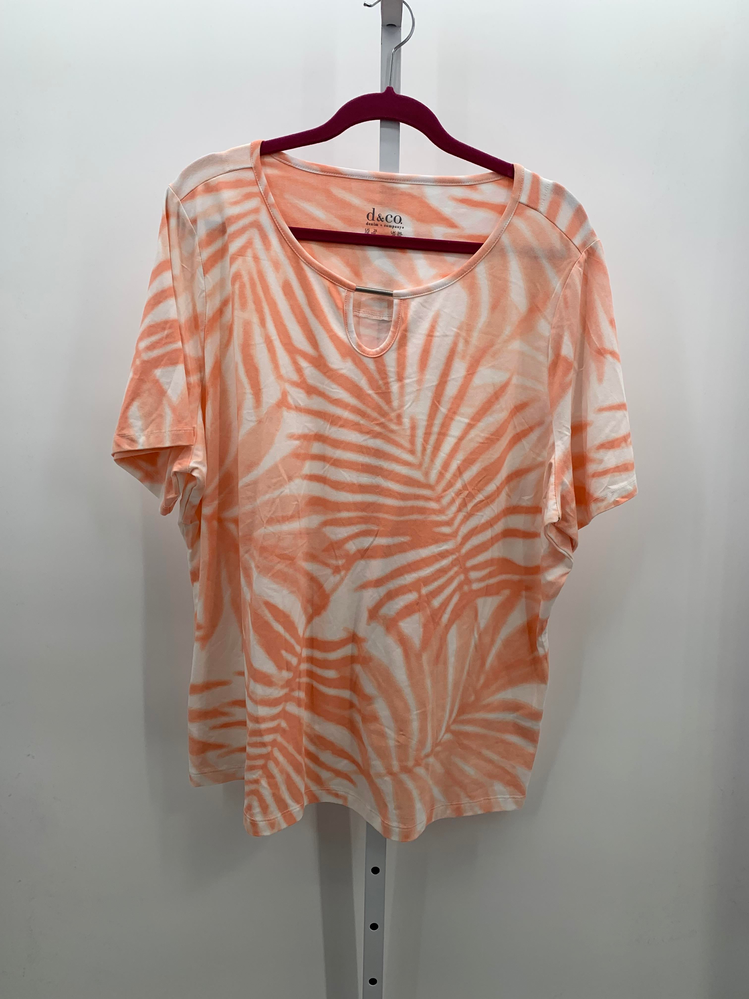 d & co. Size 2X Womens Short Sleeve Shirt