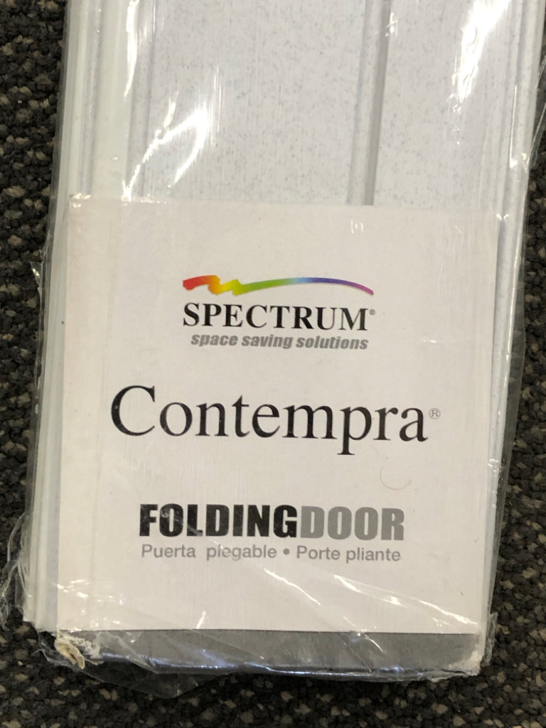 NIP FOLDING DOOR.