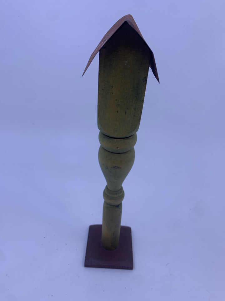 PRIMITIVE TALL BIRD HOUSE W/ RUSTED ROOF.