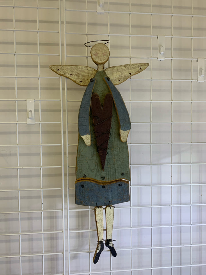 RUSTIC BLUE WOOD ANGEL W/ HEART&WIRE WALL HANGING.