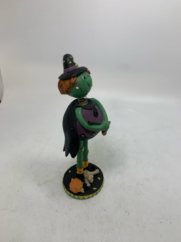 RESIN GREEN WITCH BOBBLE HEAD.