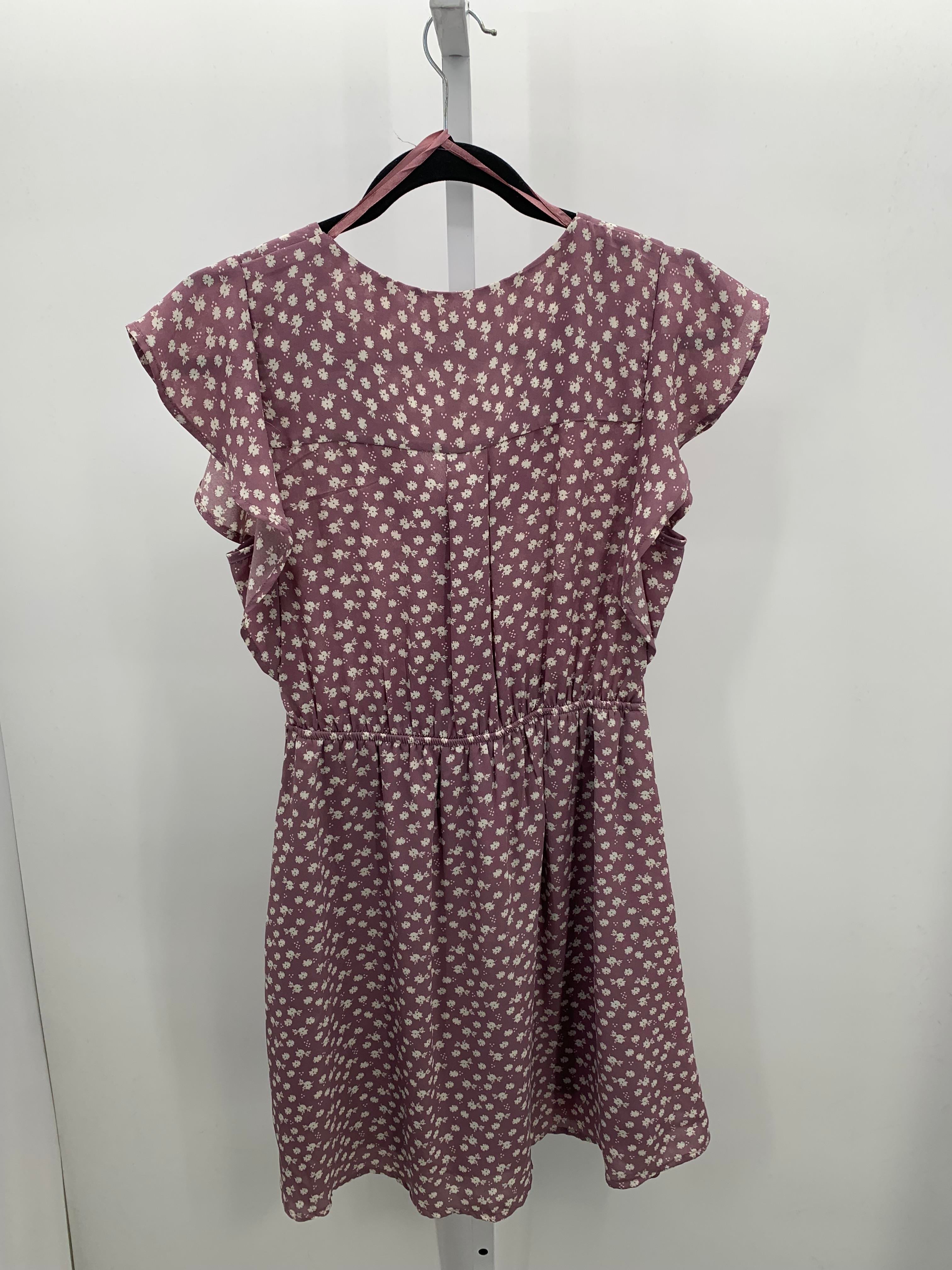 monteau Size Medium Misses Short Sleeve Dress