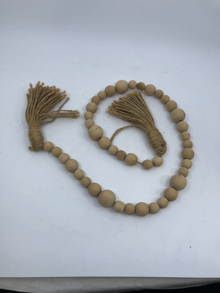 WOOD BEAD GARLAND.