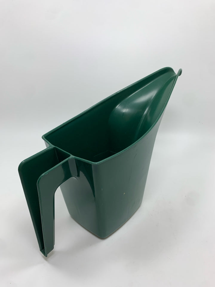 GREEN PLASTIC WATERING CAN.