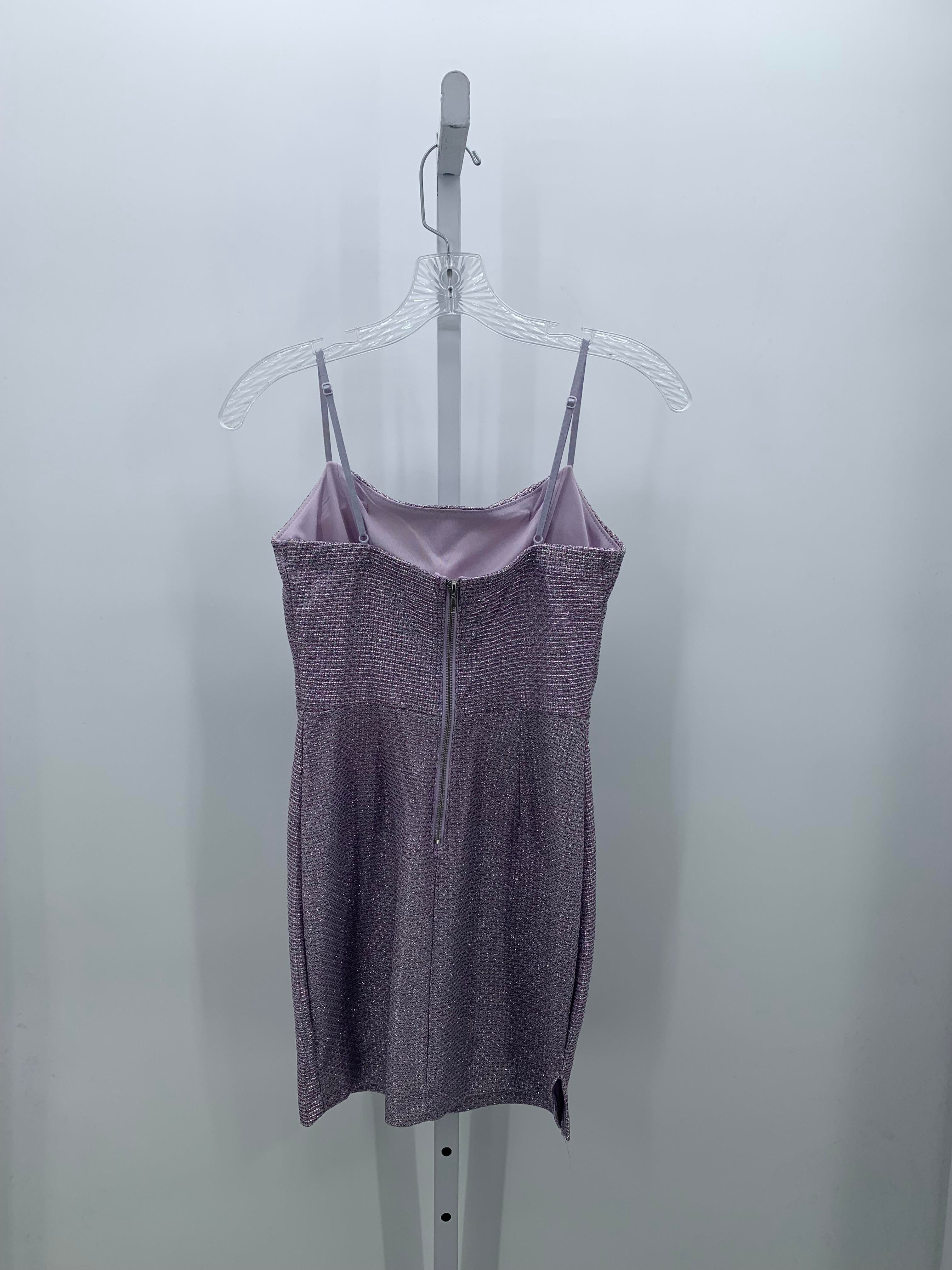 Size X Small Juniors Sleeveless Dress