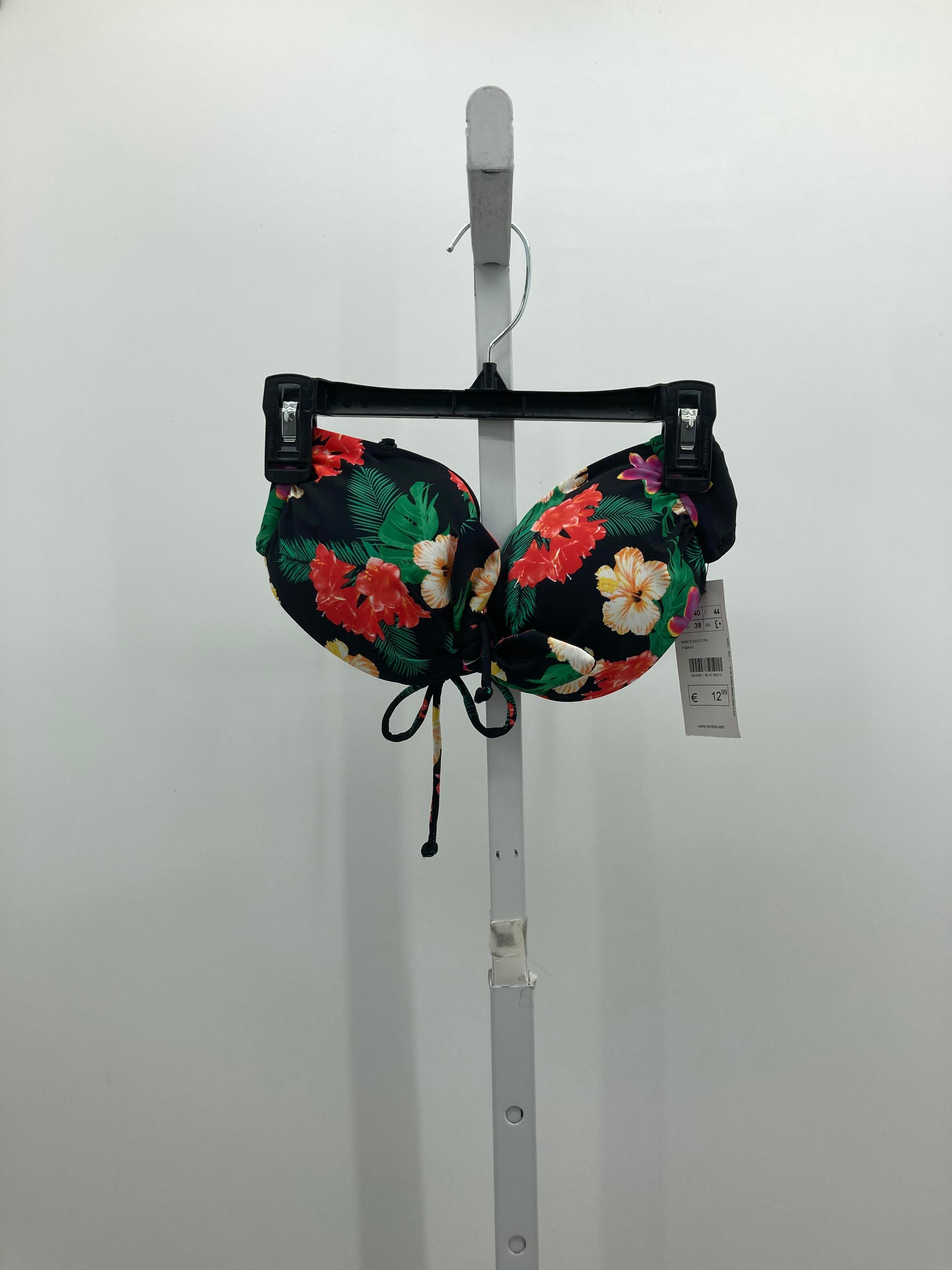 Size 6 Misses Swimwear