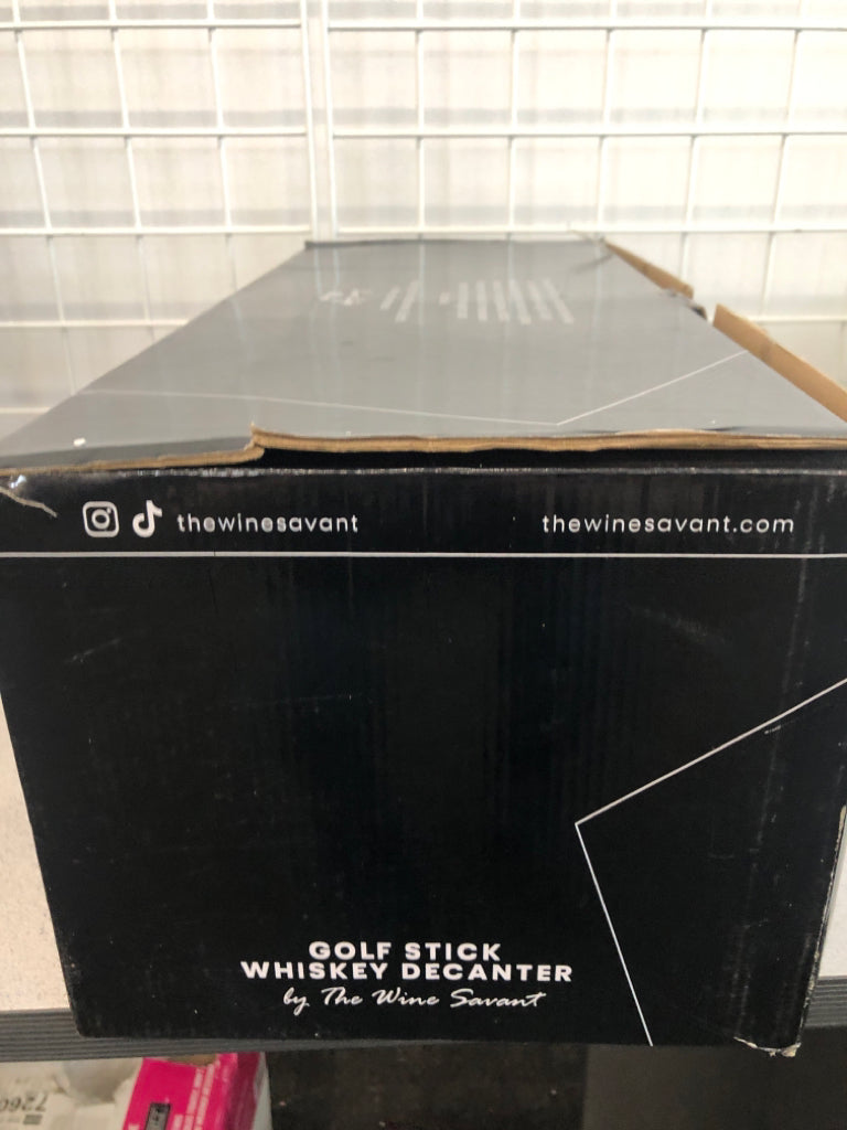 NIB GOLF CLUB DECANTER + 4 GLASSES- THE WINE SAVANT.