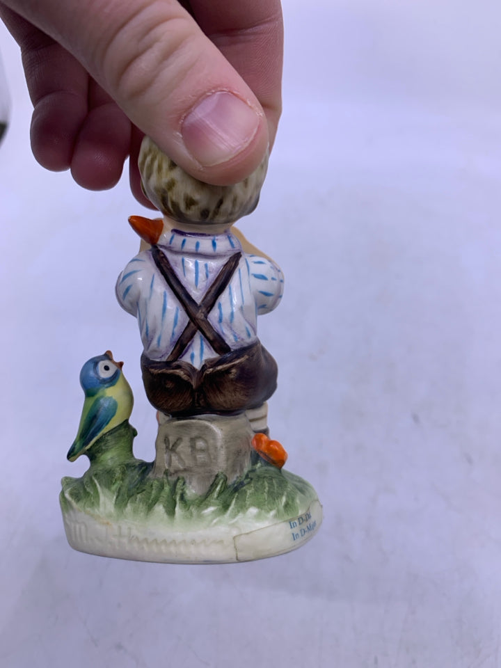 IN-D MAJOR BOY PLAYING HARMONICA W/ BLUE BIRD