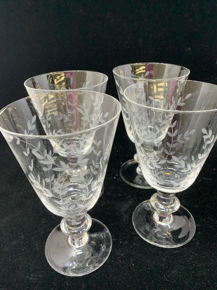 4PC DRINKING GLASSES W/ ETCHED LEAVES.
