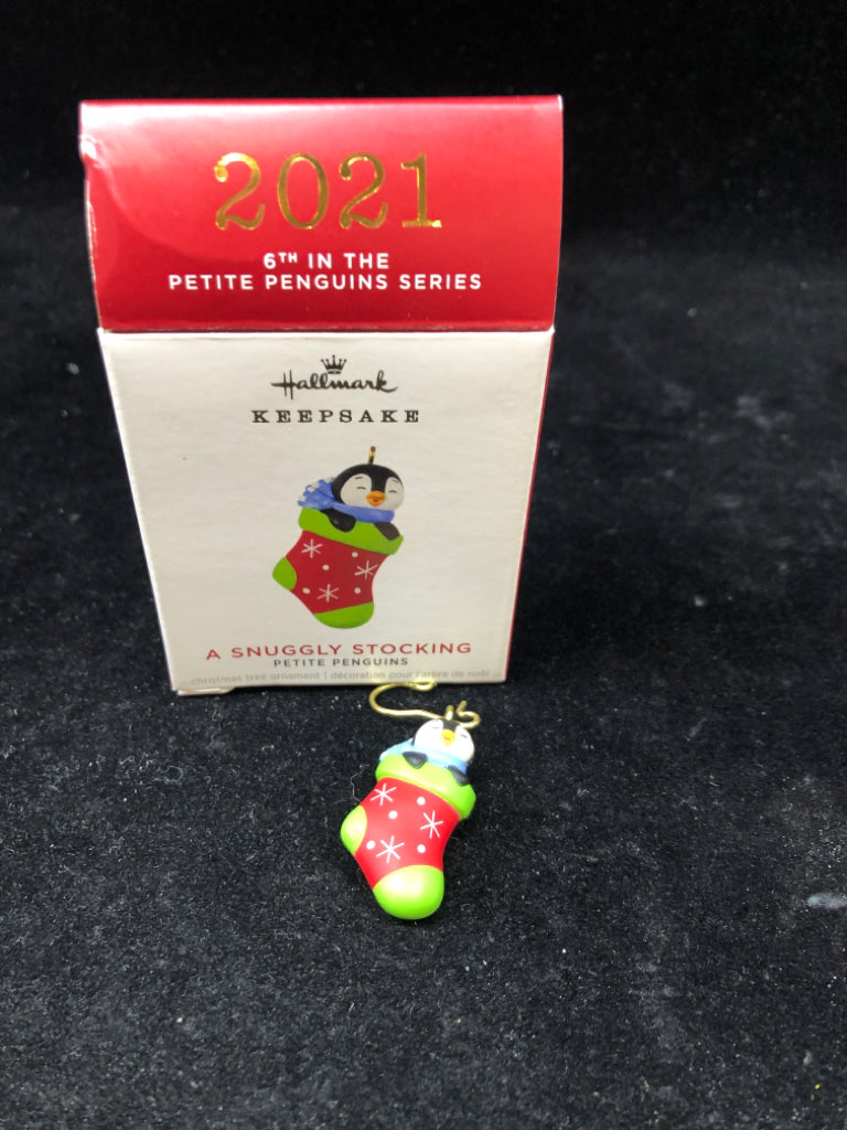 NIB A SNUGGLY STOCKING 2021 HALLMARK KEEPSAKE.