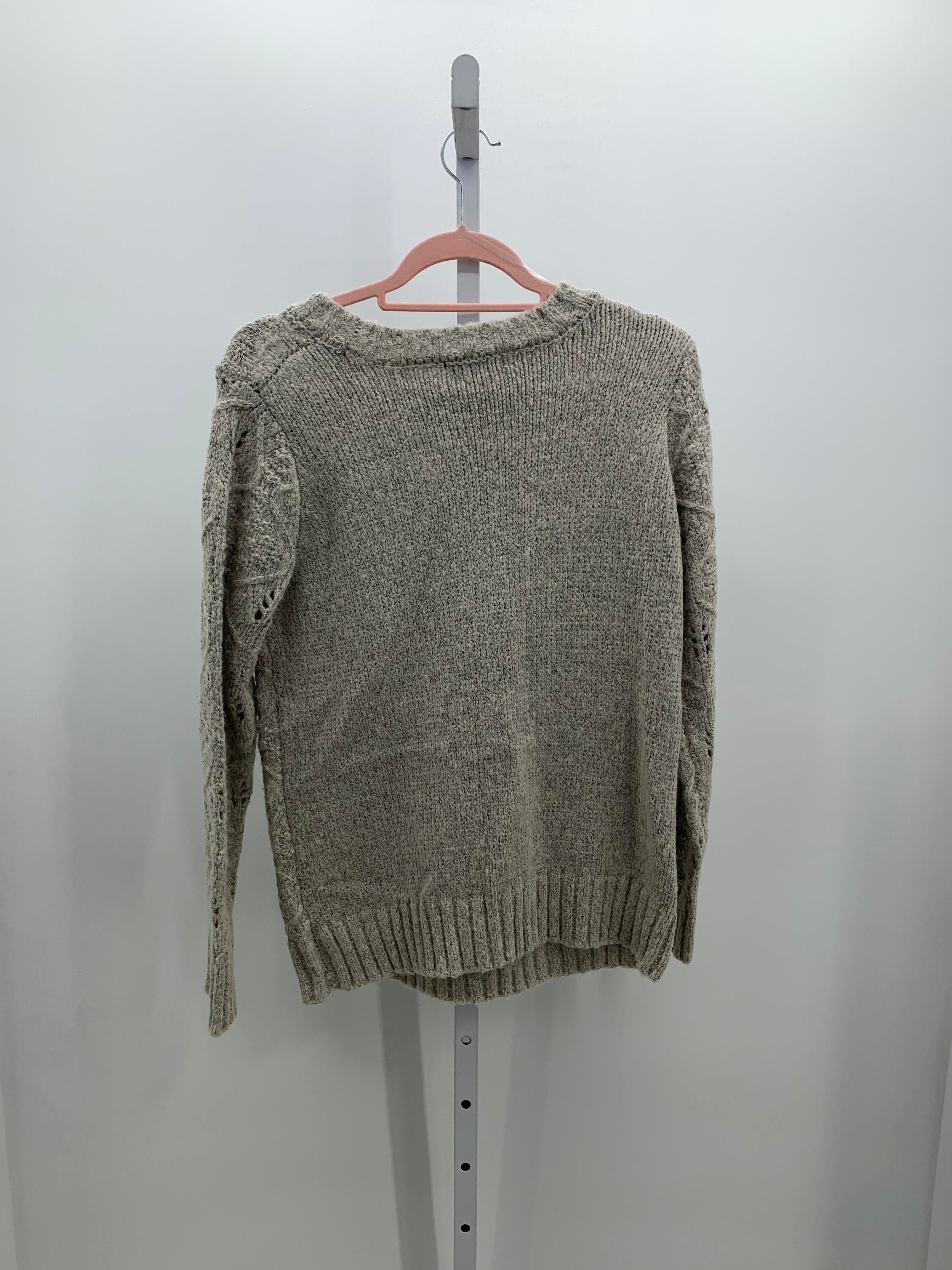 Size Large Juniors Long Sleeve Sweater