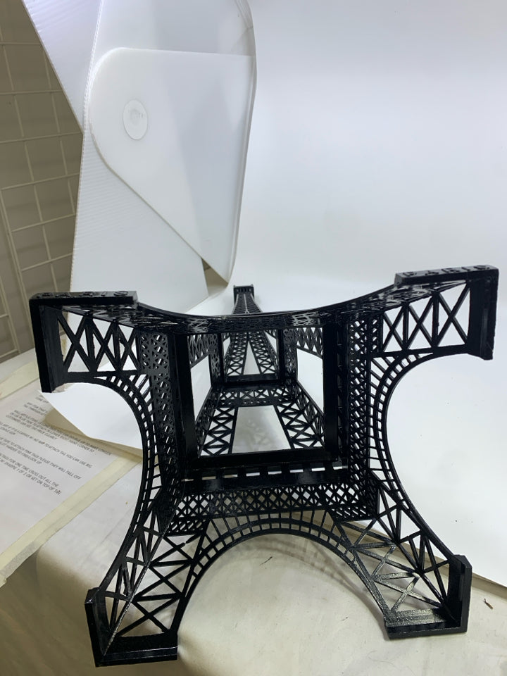 BLACK METAL EIFFEL TOWER.