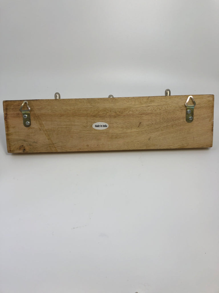 DECORATIVE WOODEN 3-HOOK WALL-HANGING.