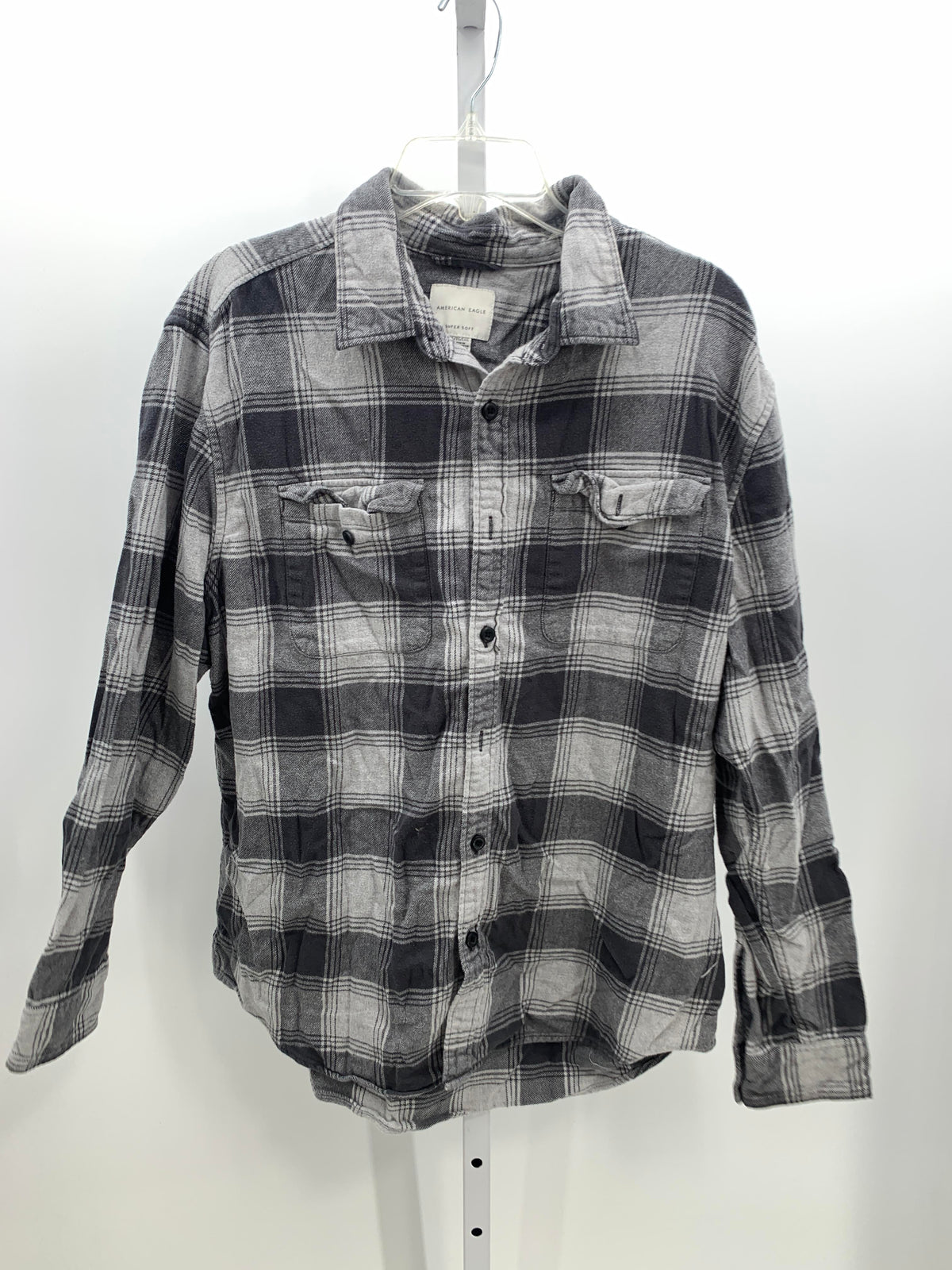 PLAID BUTTON DOWN