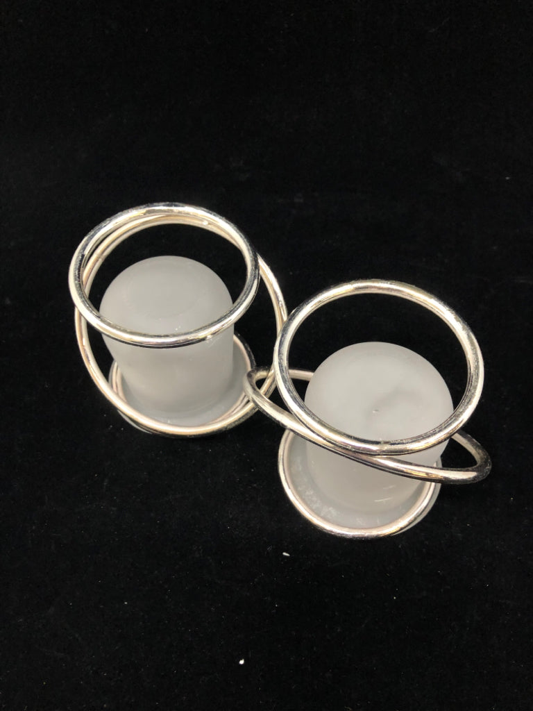 INTERTWINED METAL FROSTED GLASS TEALIGHT CANDLE HOLDER.