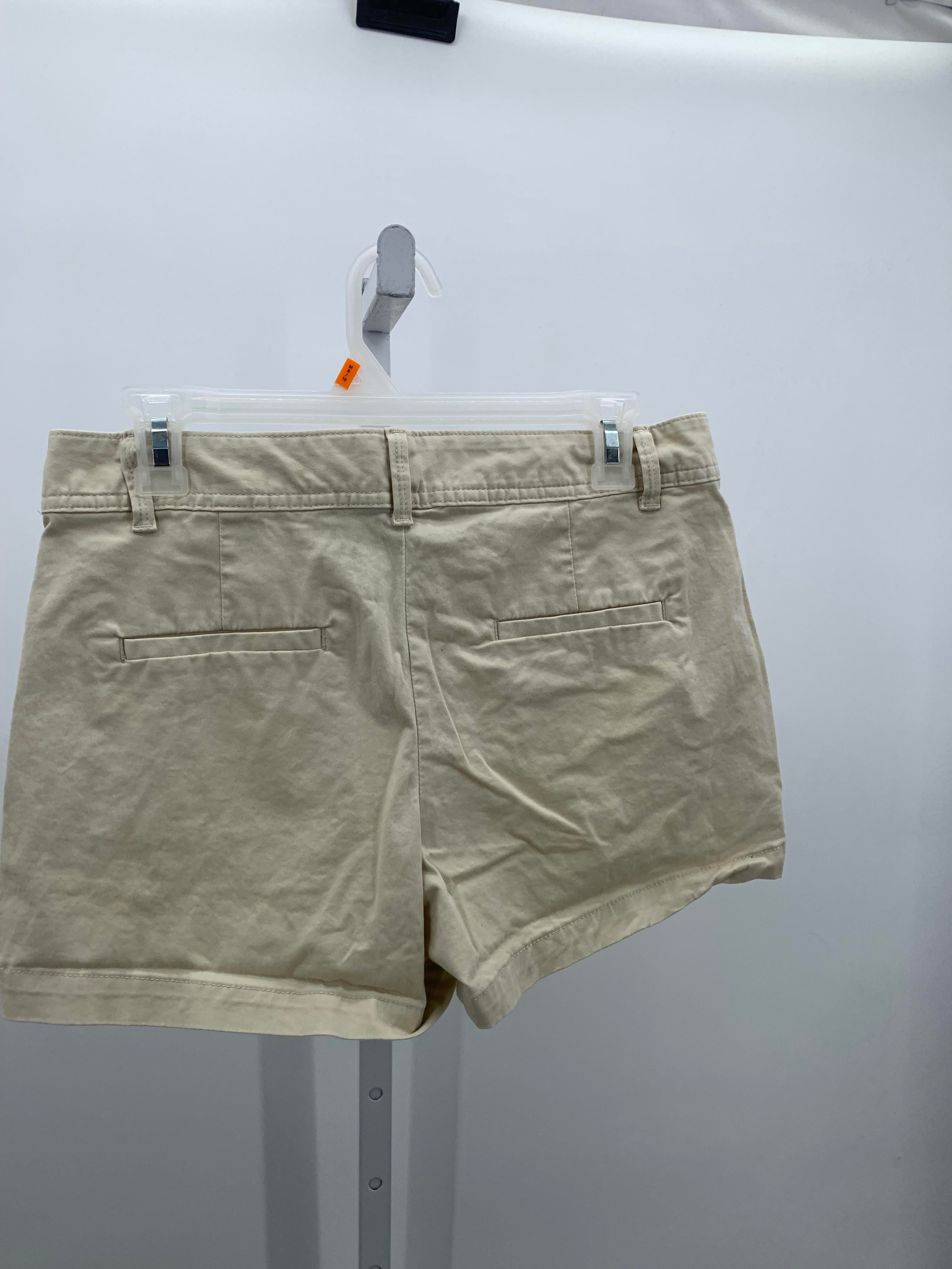 Gap Size 6 Misses Shorts