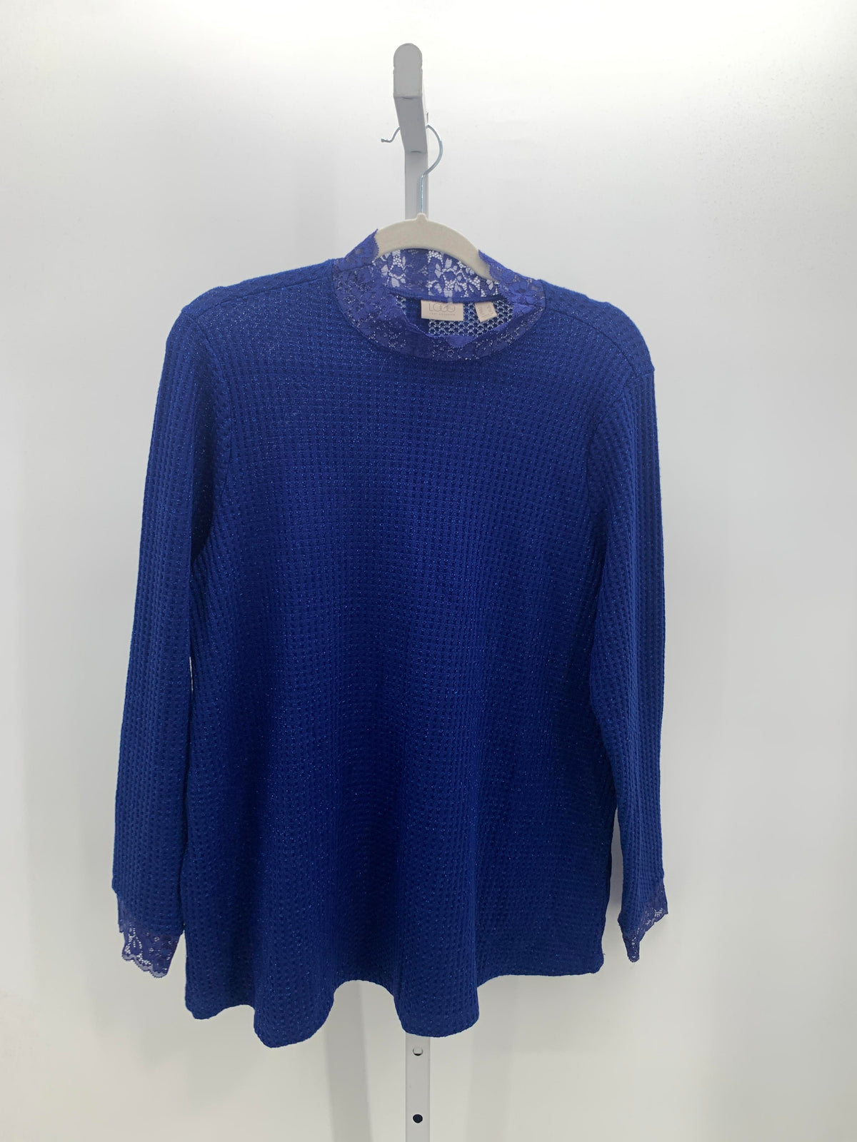 LOGO Size Large Misses Long Sleeve Shirt