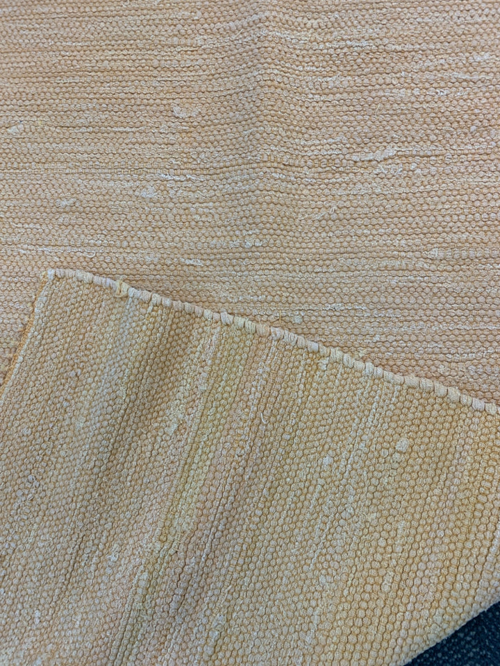 SM ORANGE RUG.