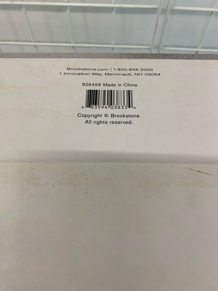 NIB BED FAN W/ WIRELESS REMOTE.