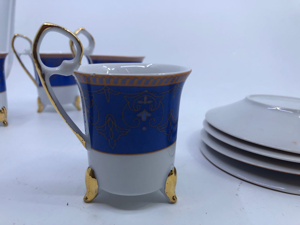 8 PC VTG FOOTED DEMITASSE CUPS+SAUCERS BLUE W/ GOLD DETAILS.