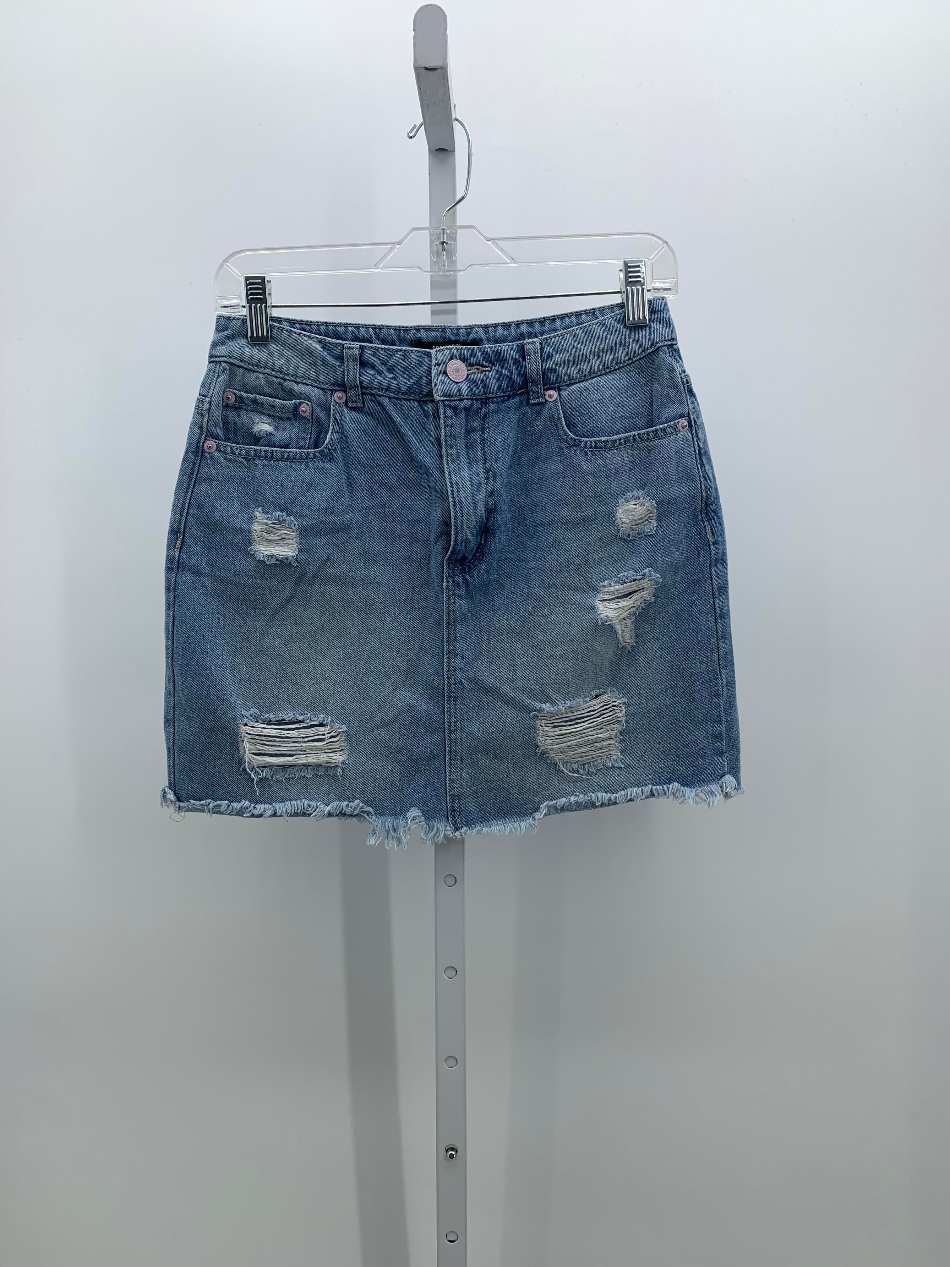 Forever 21 Size Medium Juniors Skirt