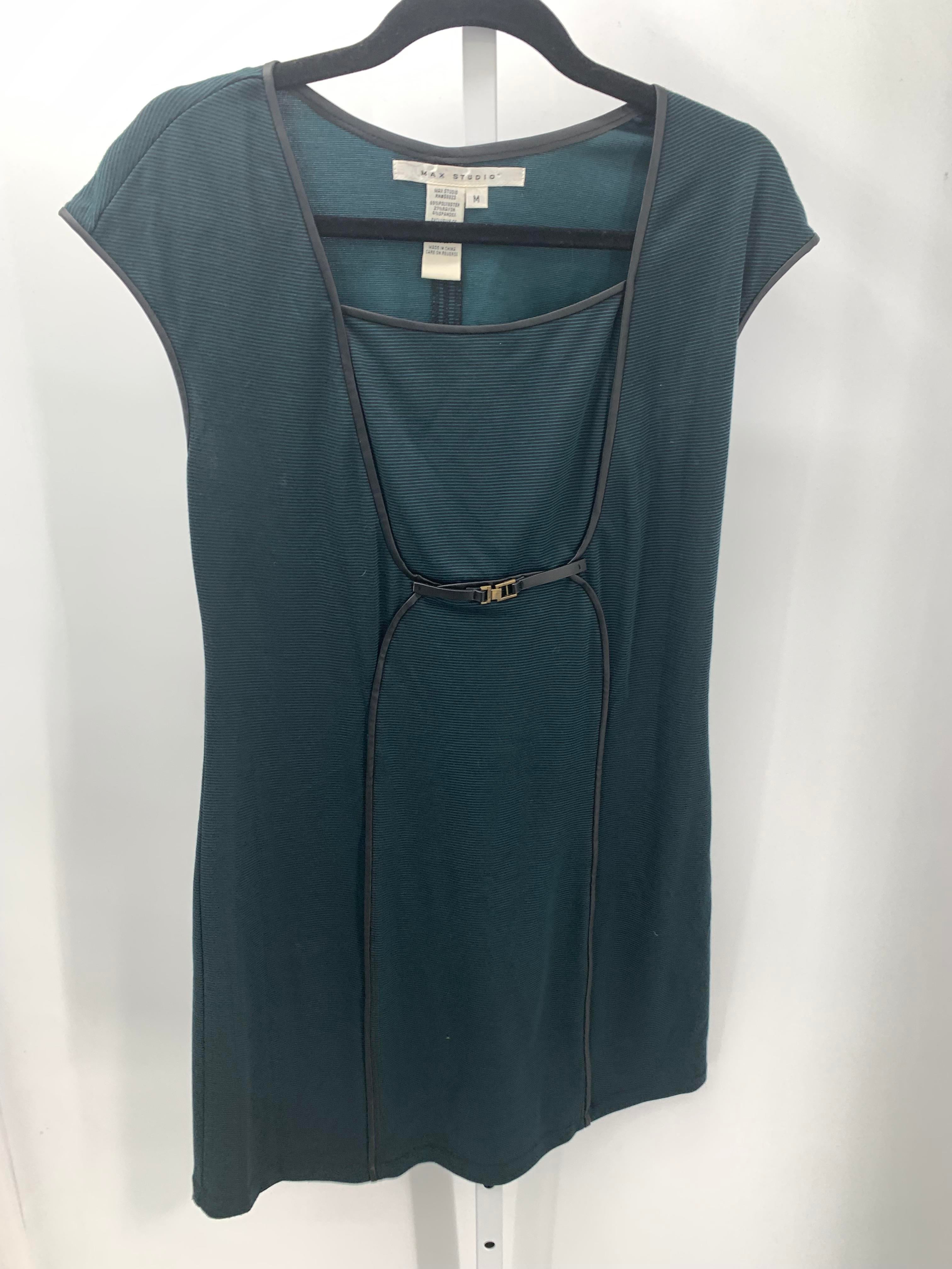Max Studio Size Medium Misses Short Sleeve Dress