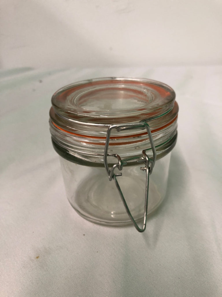 GLASS STORAGE EMPTY JAR 200ML.