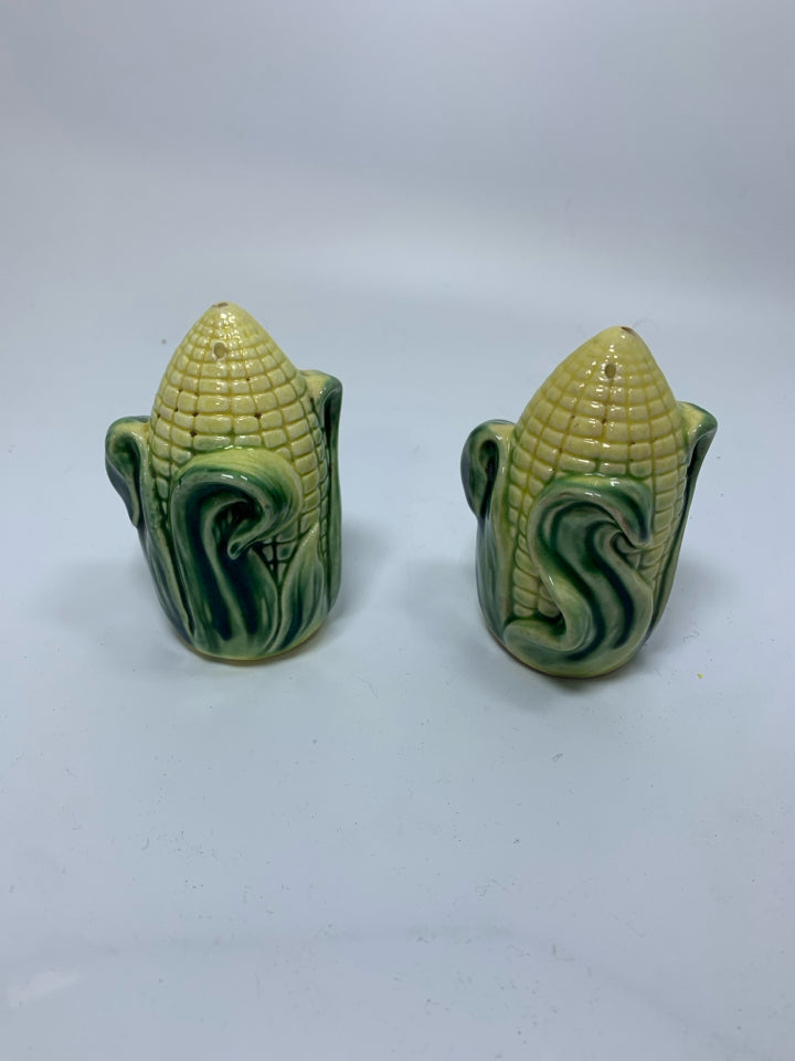 VTG STANFORD WARE EAR OF CORN SALT/PEPPER SHAKERS.