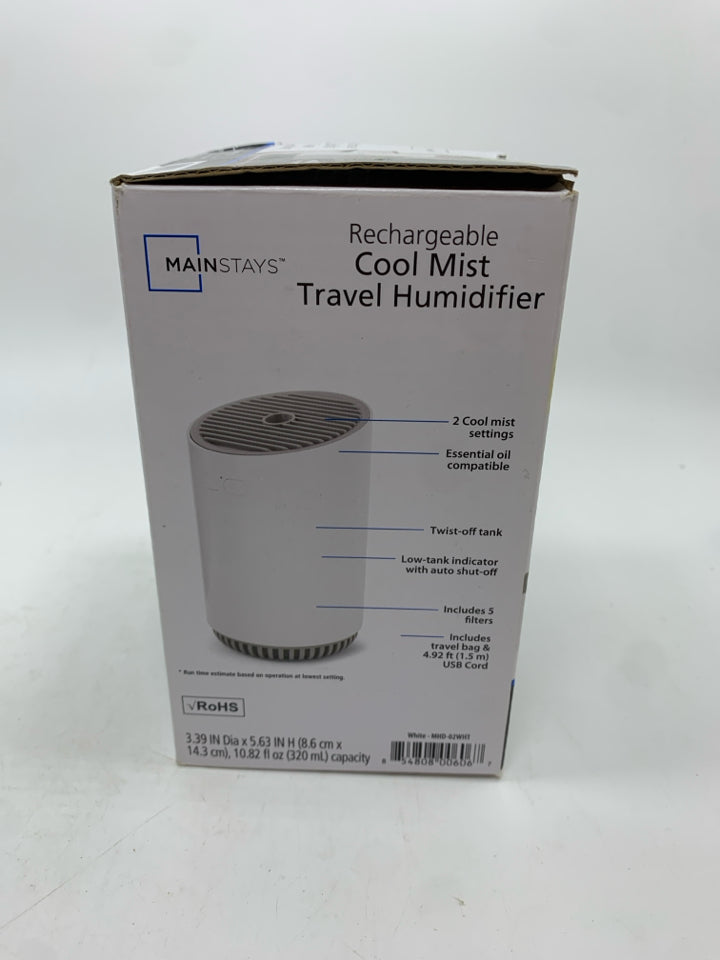 NIB COOL MIST TRAVEL HUMIDIFIER.