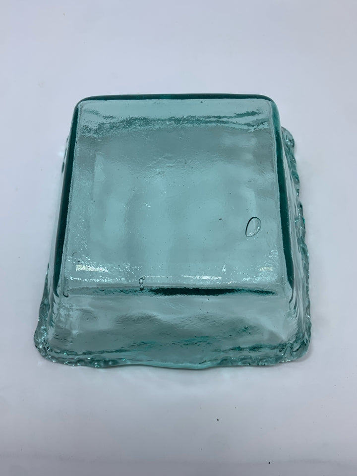 GREEN GLASS SQUARE BOWL W/TEXTURED EDGE.