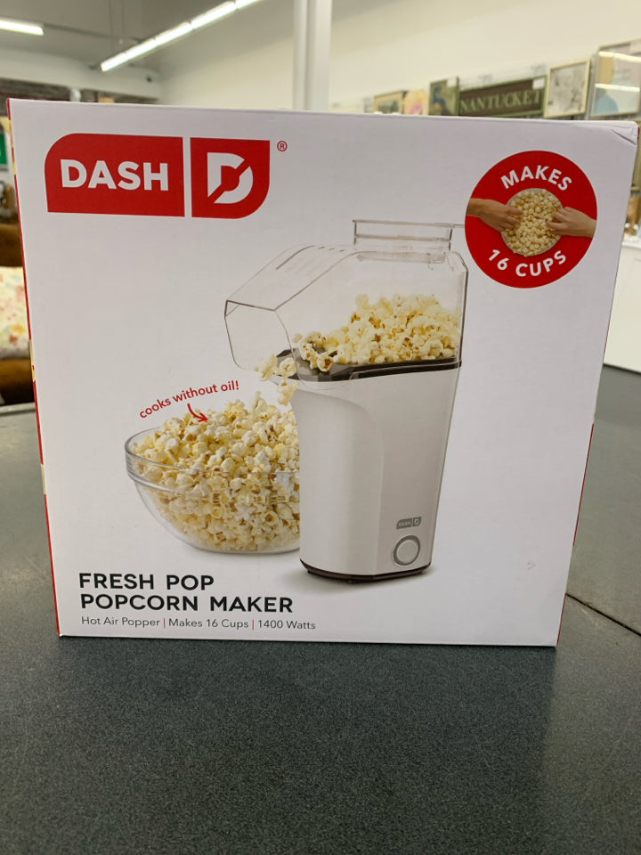 NIB POPCORN MAKER DASH.