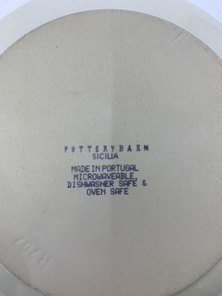 CREAM CIRCLE BAKE WARE W/ COVER.