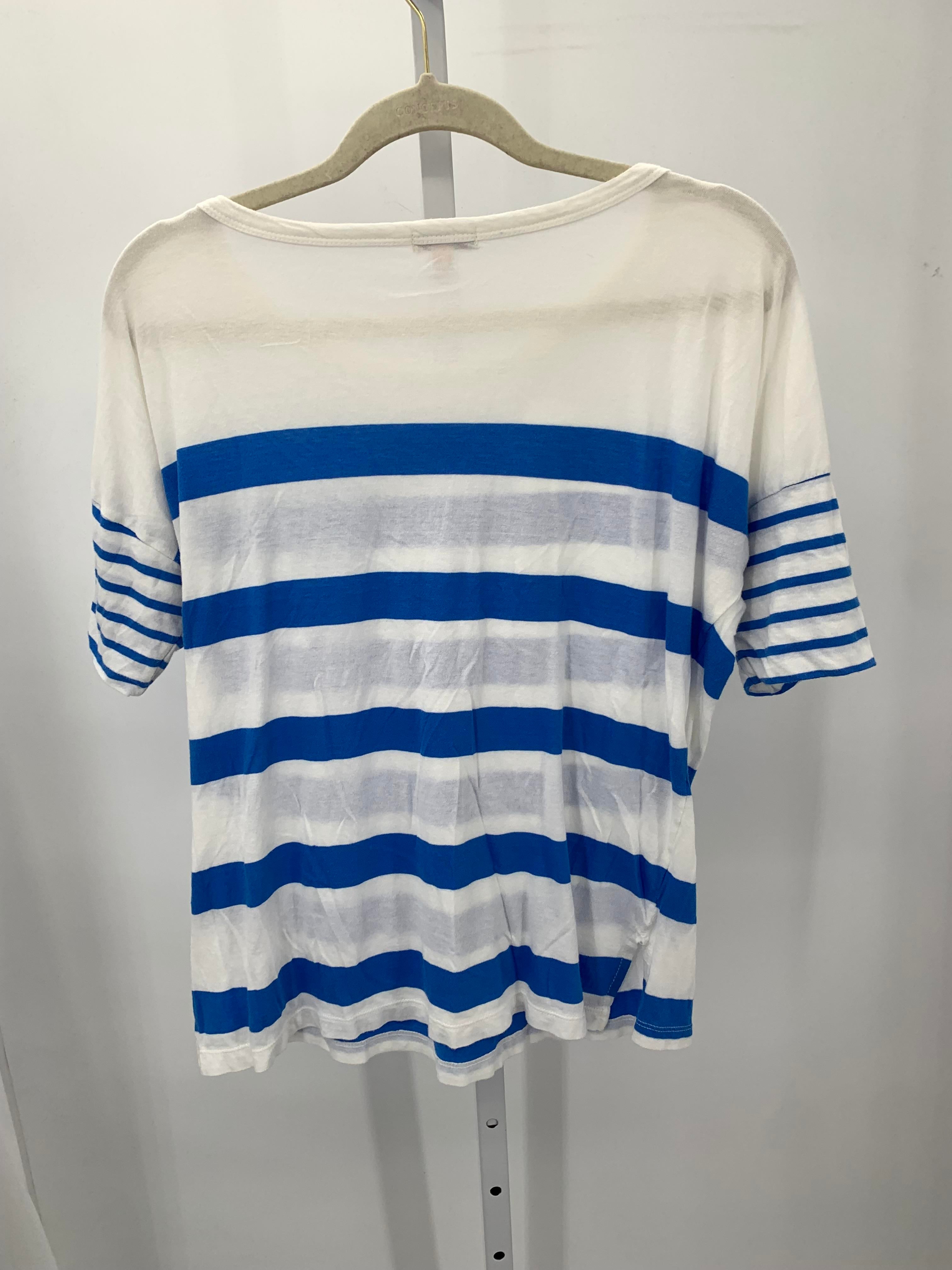 Gap Size Small Misses Short Sleeve Shirt
