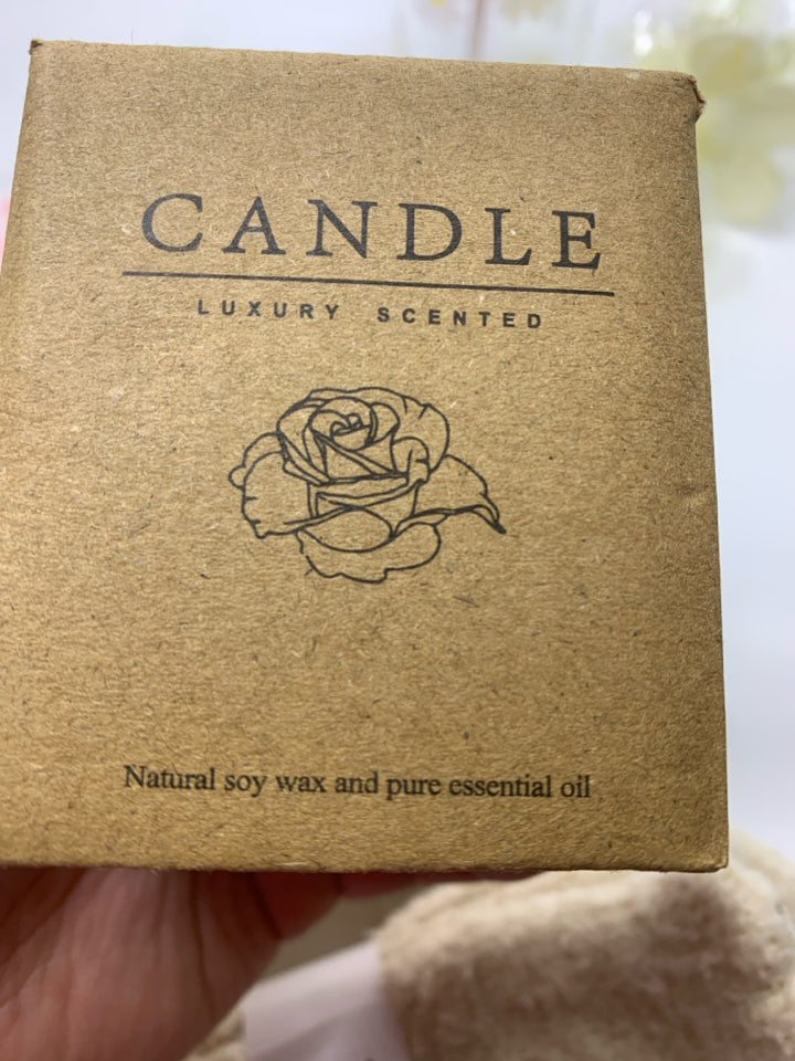 NIB GIFT SET-CANDLE/FLOWER HAIR CLIP/BATH BOMB/SCRUNCHIE/SOAP/SOCKS/GLASS TUMBLE